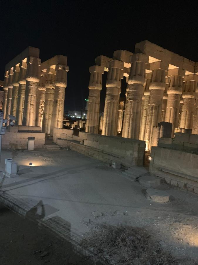 Moon House Of Luxor Lejlighed Eksteriør billede